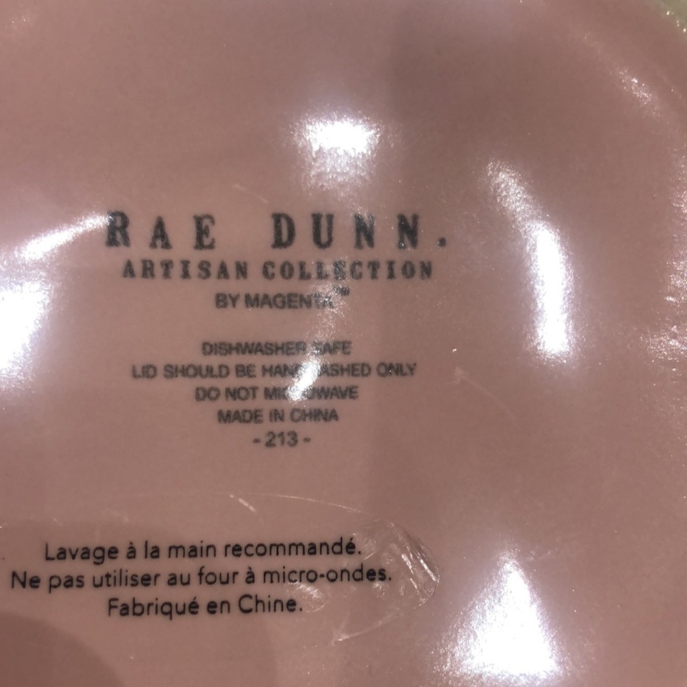 Rae Dunn “XOXO” pink canister with lid - Picture 4 of 6